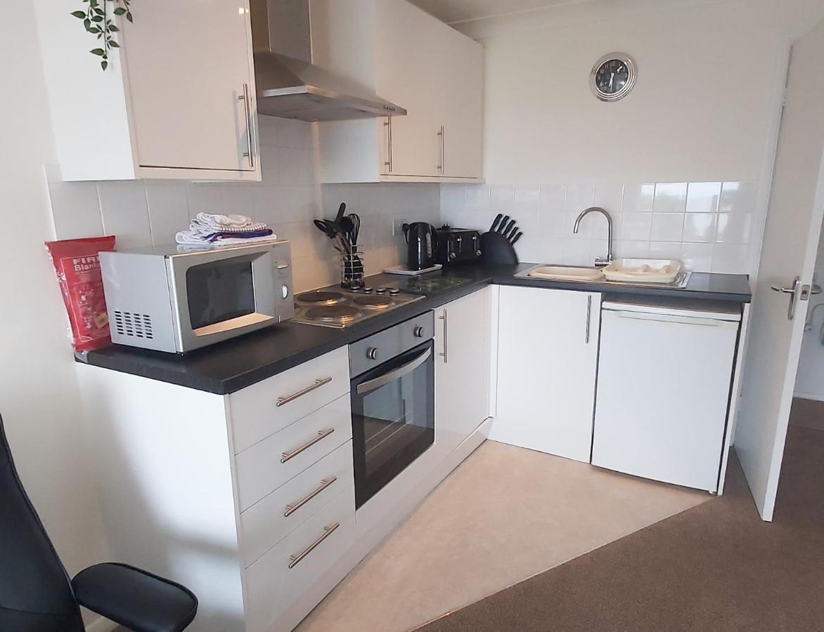 Three Beaches Holiday - Close To Goodrington Beach In Apartment